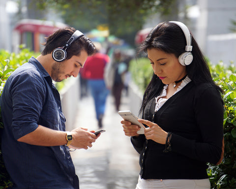 AUDÍFONOS BLUETOOTH MANOS LIBRES DE DIADEMA AJUSTABLE JANGLE A2432