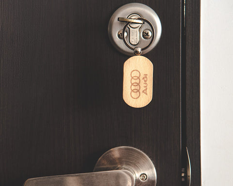 LLAVERO DE MADERA PANDA A2637