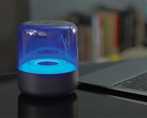 BOCINA BLUETOOTH CON LUZ MULTICOLOR FERCHO A2811