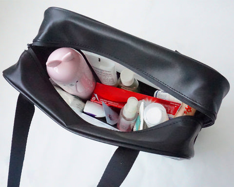 BOLSA IMPERMEABLE PARA ACCESORIOS CON ASAS PATY A2909