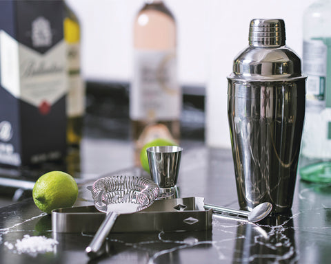 SET PARA BEBIDAS DE ACERO INOXIDABLE COCOBONGO A2928
