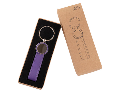 LLAVERO CON CORREA Y PLACA DEXTER A3031