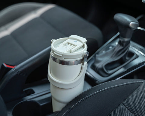 TERMO DE ACERO INOXIDABLE DE 900 ML KARRY A3049