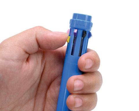 BOLÍGRAFO DE PLÁSTICO MULTI TINTAS ARCOÍRIS A3096