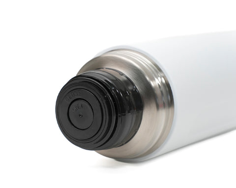 TERMO DE ACERO INOXIDABLE CON GANCHO DE 750ML AVENTURERO A3163
